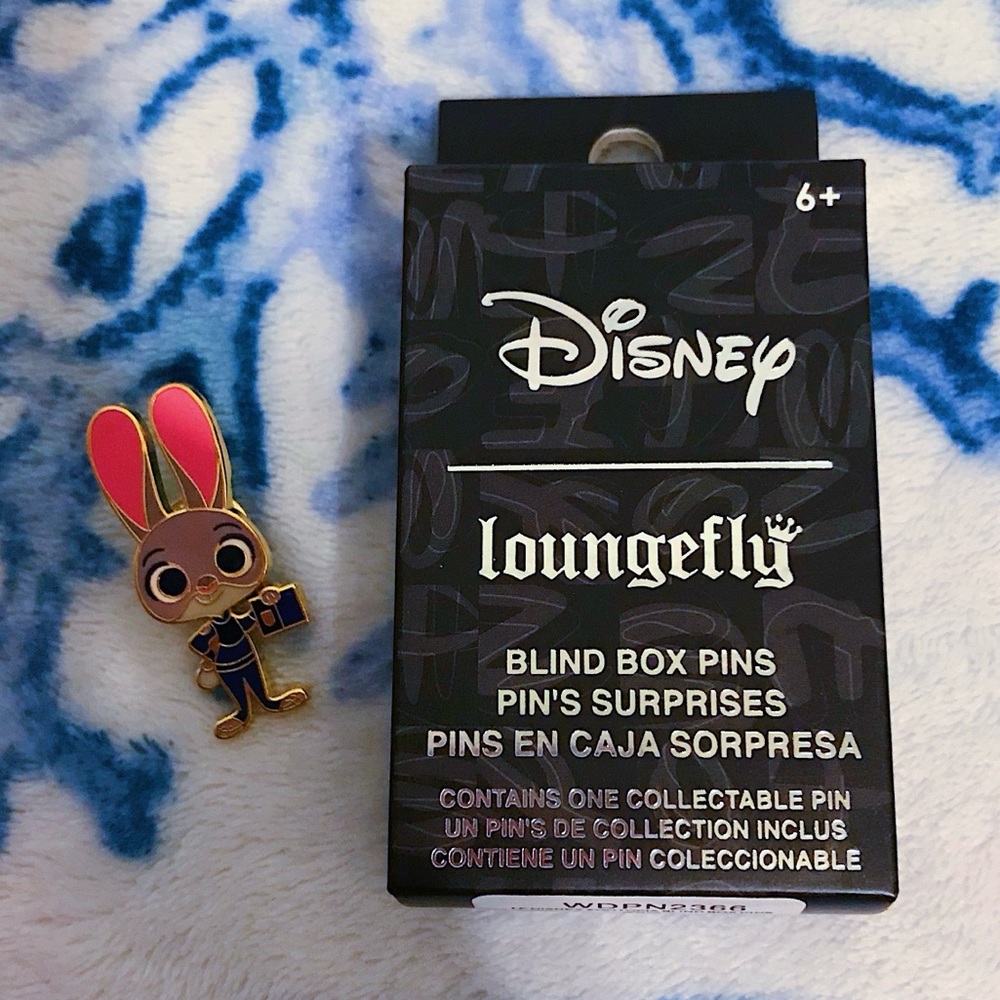 NWOT 🐰 Loungefly Zootopia Judy Hopps Enamel Pin